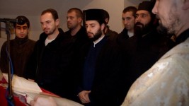 ΑΓΡΥΠΝΙΑ_ΣΤΟ_ΠΑΤΡΙΑΡΧΕΙΟ_ΣΕΡΒΙΑΣ_ΚΑΒΑΡΝΟΣ_XORODIA